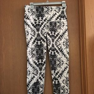 Victoria’s Secret full length workout leggings.